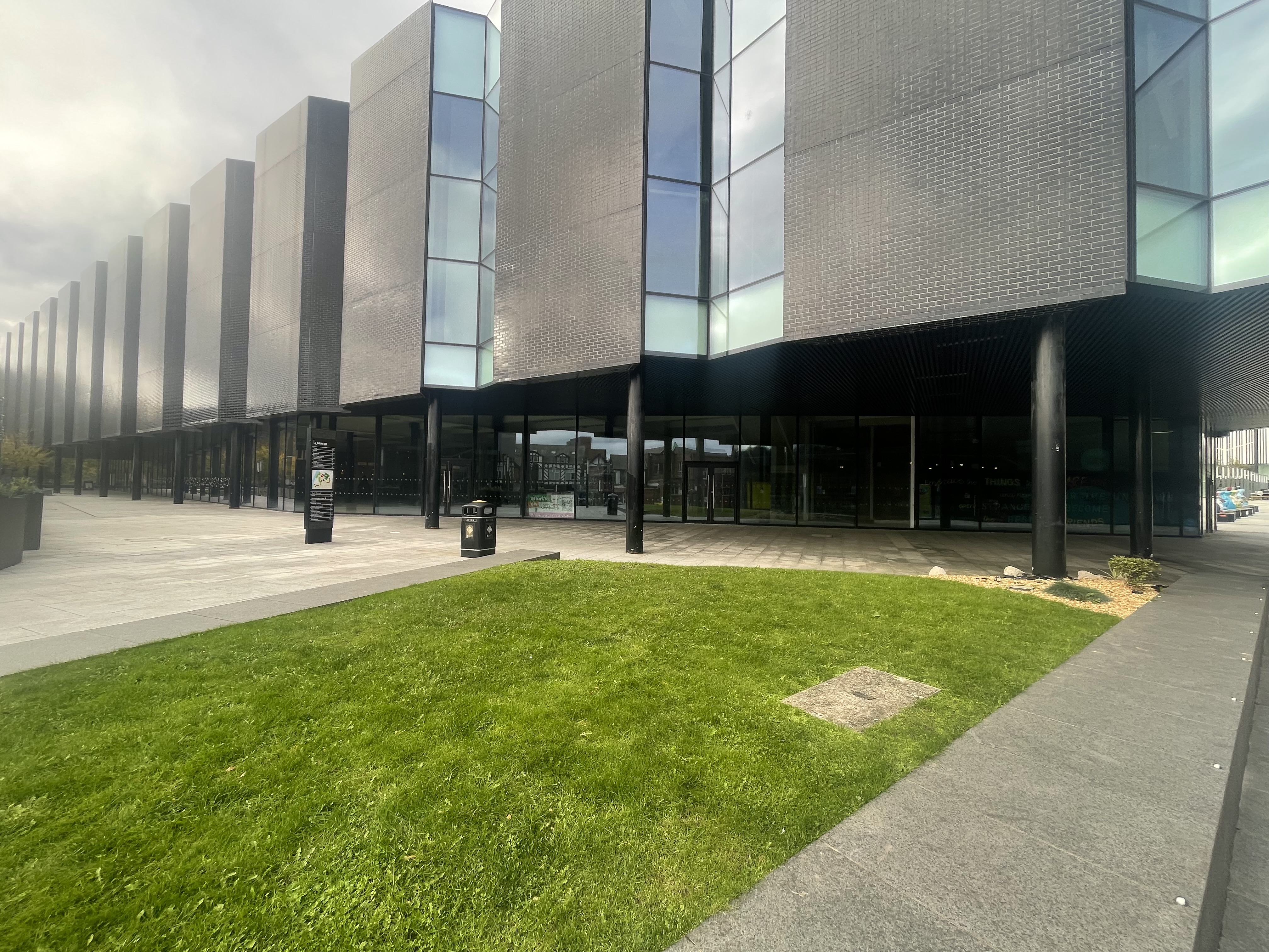 Photo of Units 1, 2, 3 & 3A, Barons Quay Northwich CW9 5LG