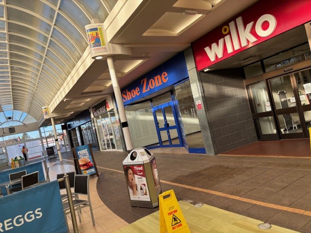 Photo of 1C Dingle Walk, Winsford Cross Shopping Centre