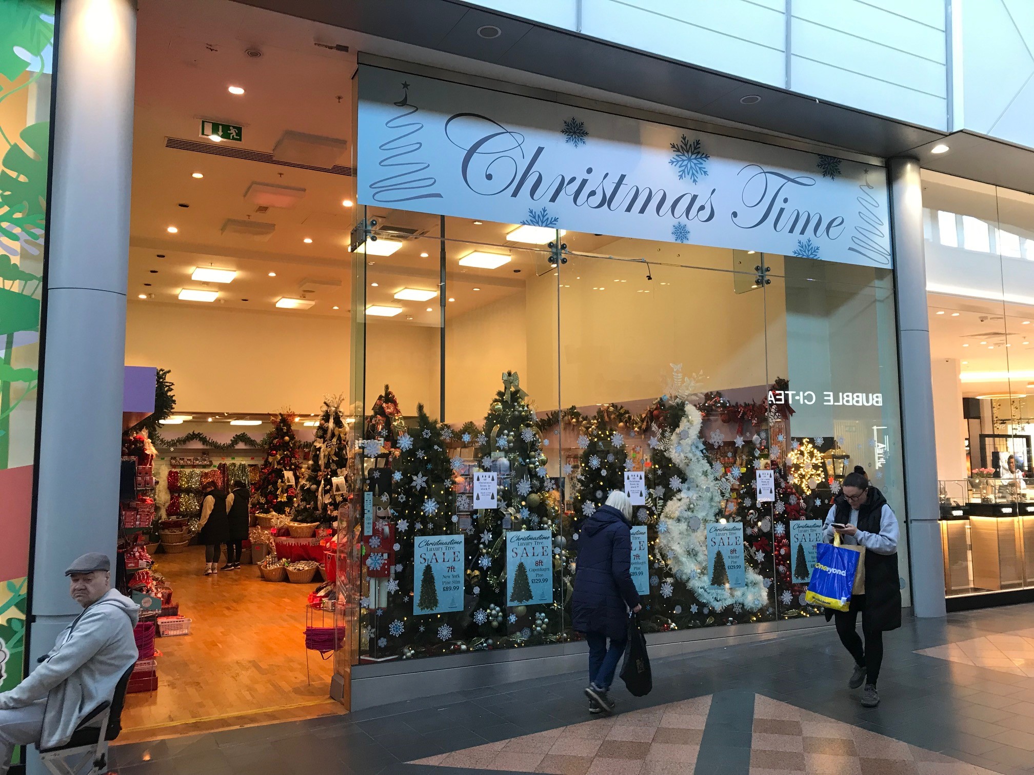 Photo of Unit SU50, Golden Square Shopping Centre