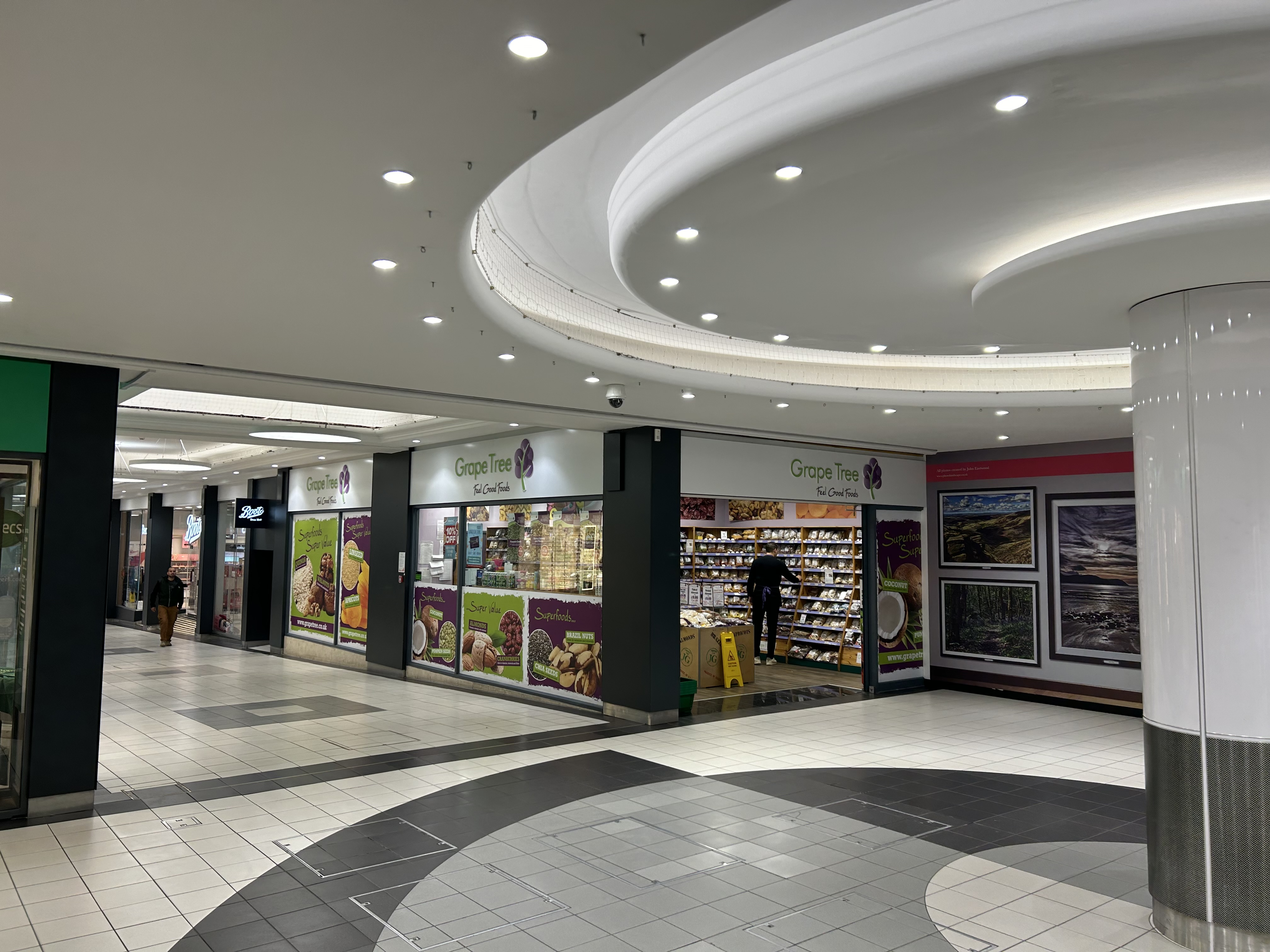 Photo of 11 Mill Street Mall, Grosvenor Shopping Centre
