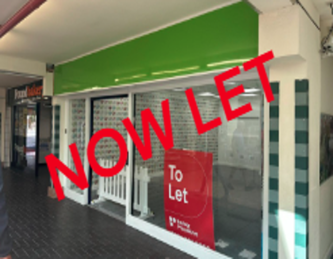 Photo of 1A The Mall, Clarendon Square Shopping Centre