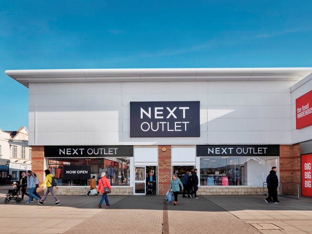 Photo of Unit 11, Island Green Retail Park LL13 7LW