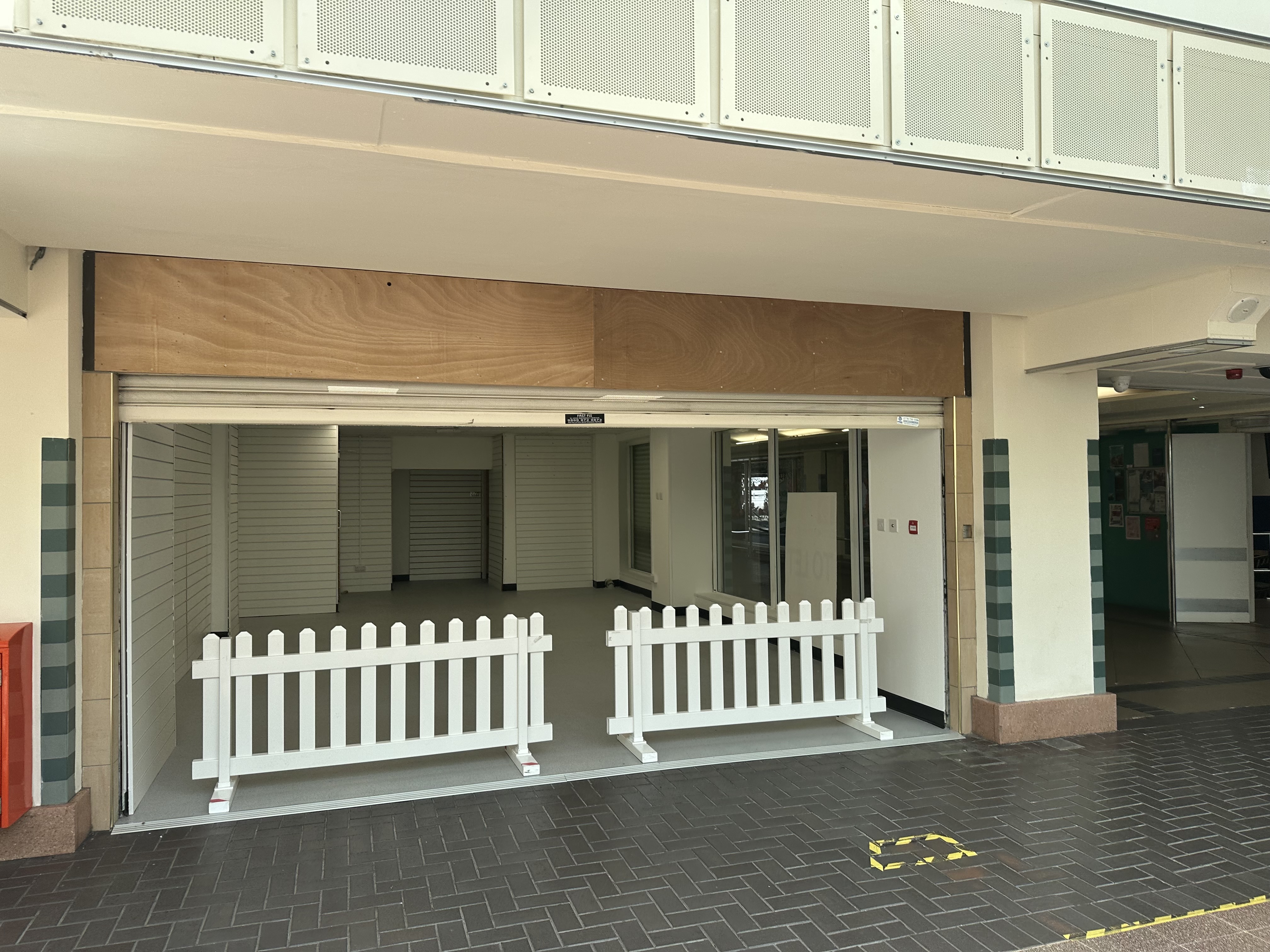 Photo of 44 Rutherford Way, Clarendon Square Shopping Centre