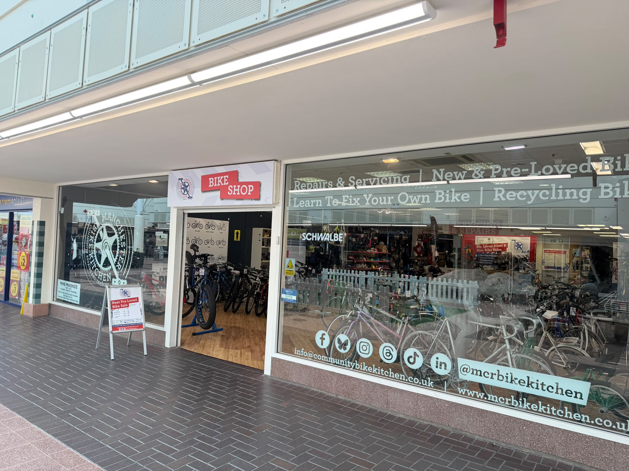 Photo of Unit 1 Howard Place, Clarendon Square Shopping Centre