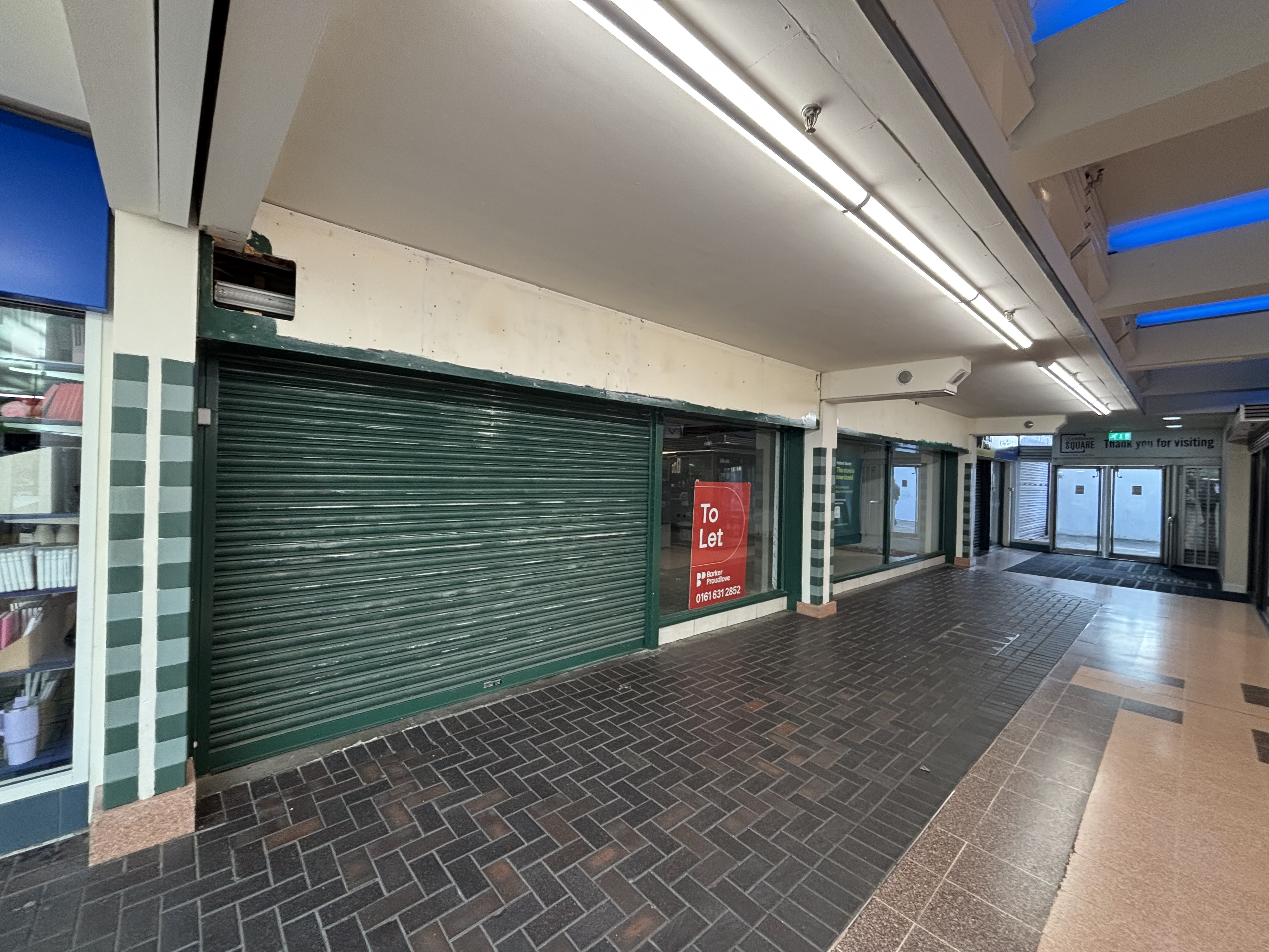 Photo of 6-8 The Mall, Clarendon Square Shopping Centre