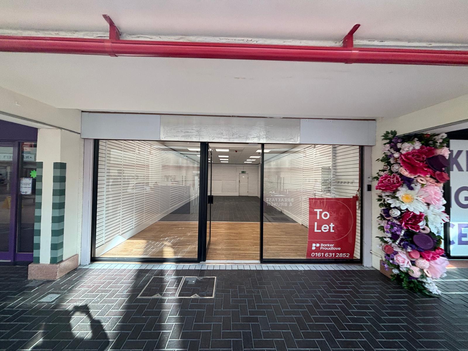 Photo of 21 The Mall, Clarendon Square Shopping Centre